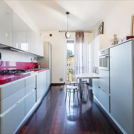 Designer Between Brera And Arco Apartman Milánó