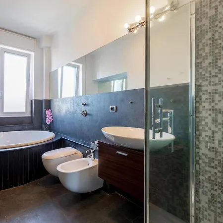 Apartman Designer Between Brera And Arco Milánó