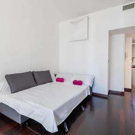 Designer Between Brera And Arco Apartament Mediolan